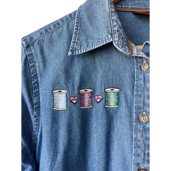 Harriton  Denim Embroidered Button Down Shirt Sz M Seamstress Needle Thread Sew - Picture 3 of 7